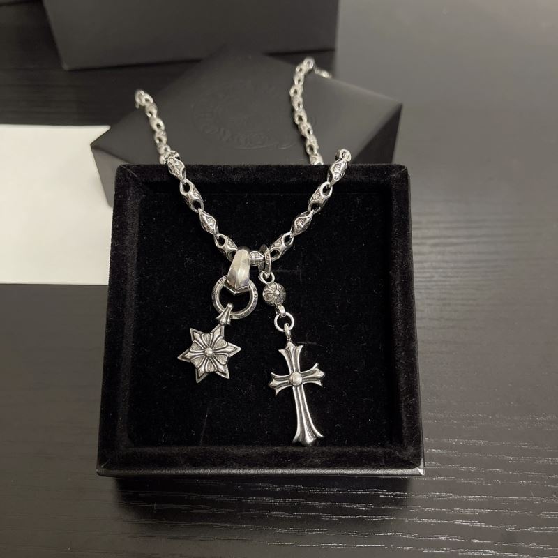 Ch**me He**ts necklaces